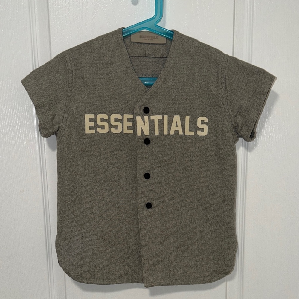 Essentials Kids Button Gray Jersey top shortsleeve